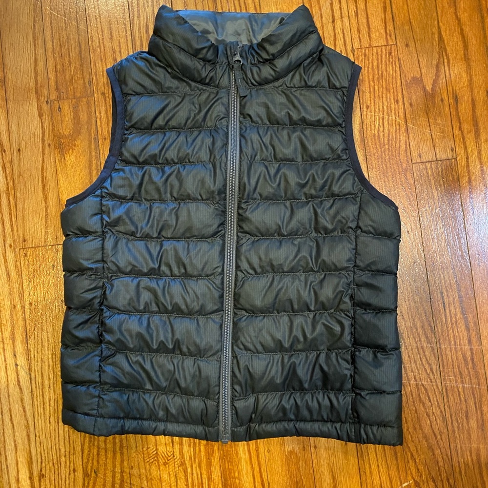 Unisex - Uniqlo light weight vest